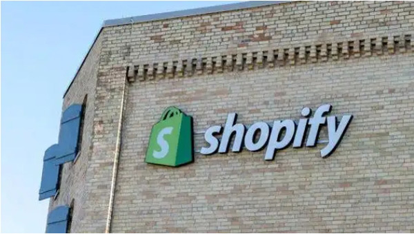 shopify访客数不到一百正常吗？